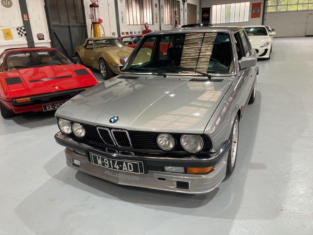 BMW 528i E28 évocation Alpina de 1988 face