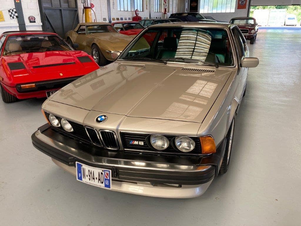 BMW M6 M635 CSI Phase 1 de 1986 face