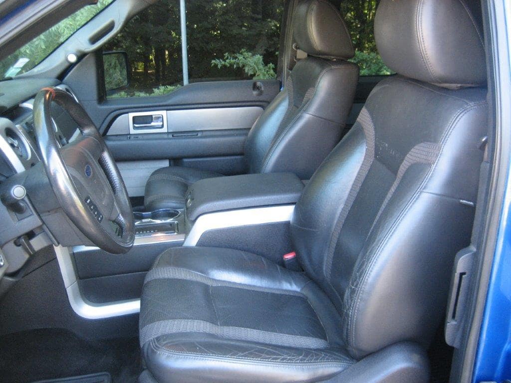 FORD F-150 Raptor SVT V8 6,2L essgpl de 2010 intérieur siège