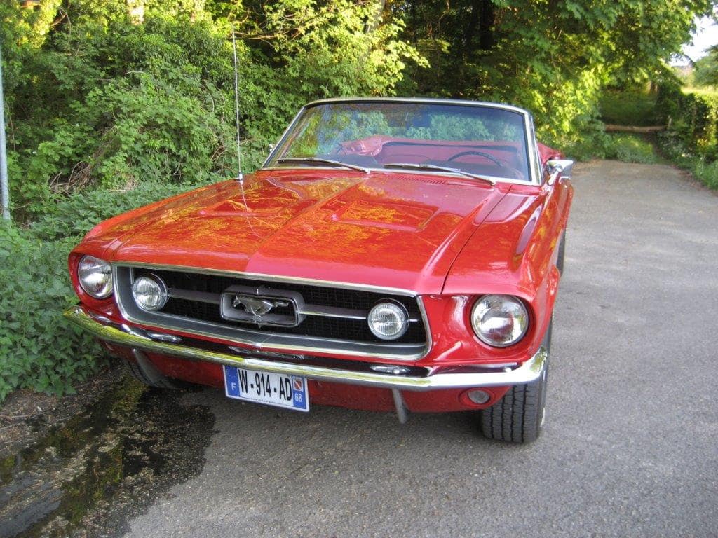 Ford Mustang Cabriolet GT V8 289ci Code A de 1967 face