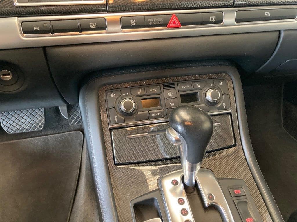 AUDI S8 Full options de 2007 intérieur tableau de bord