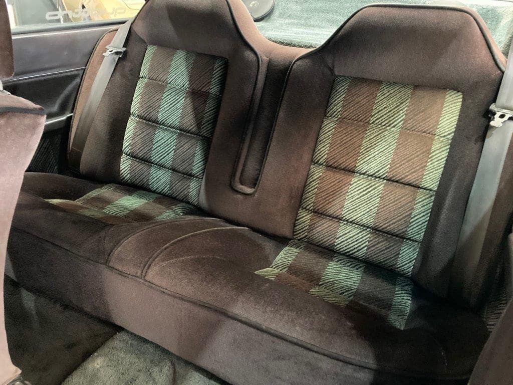 Audi UR Quattro Type 85 WR2 de 1983 intérieur arrière