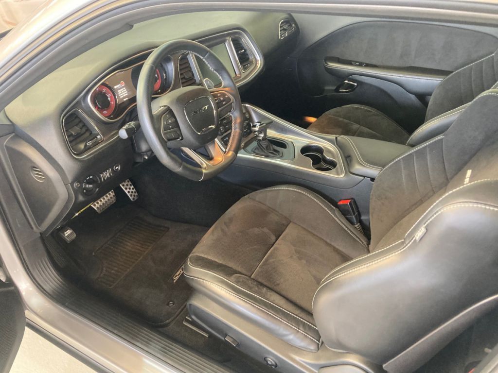 DODGE Challenger SRT Hellcat V8 6.2L HEMI Supercharged de 2017