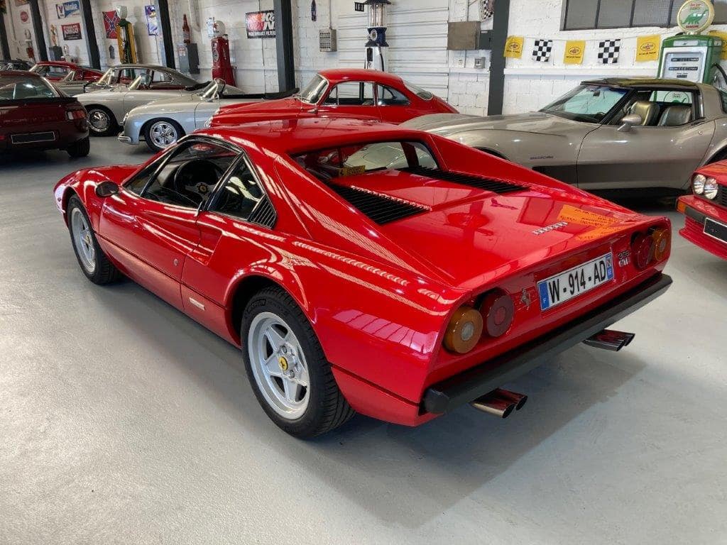 Ferrari 308 GTB de 1978 3/4 arrière