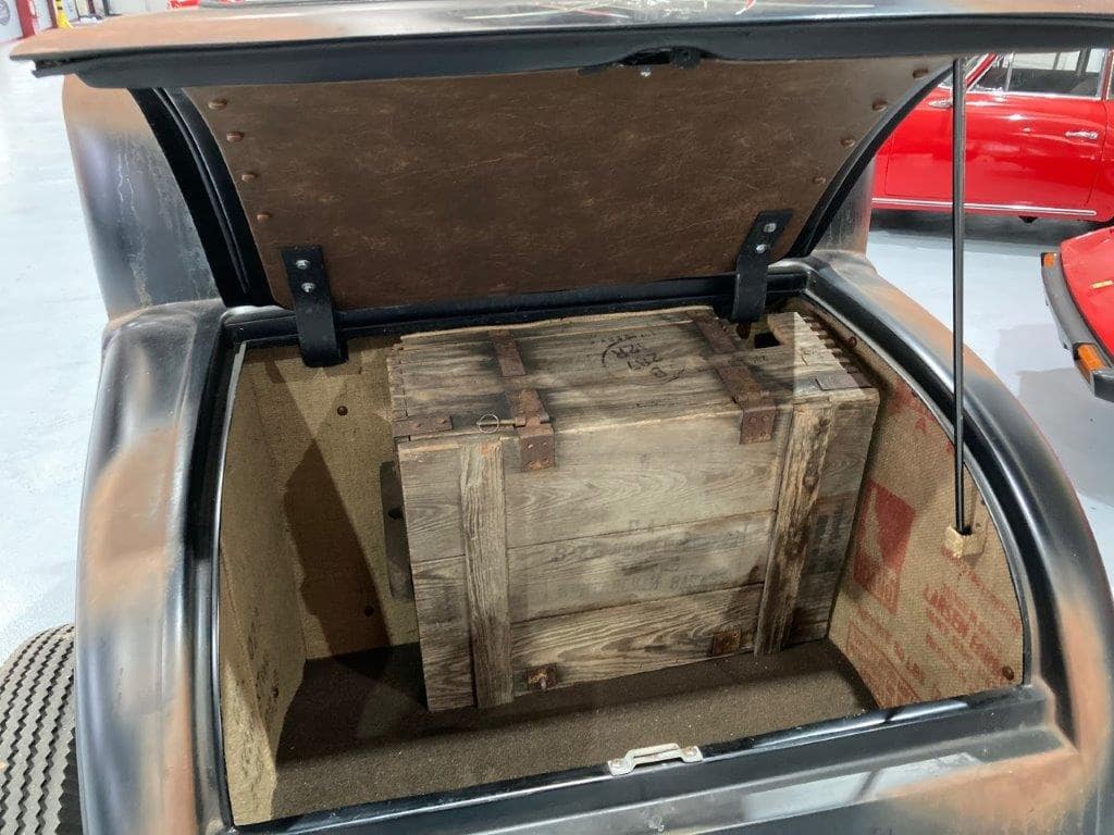 Ford Hot-rod V8 350ci de 1932 coffre