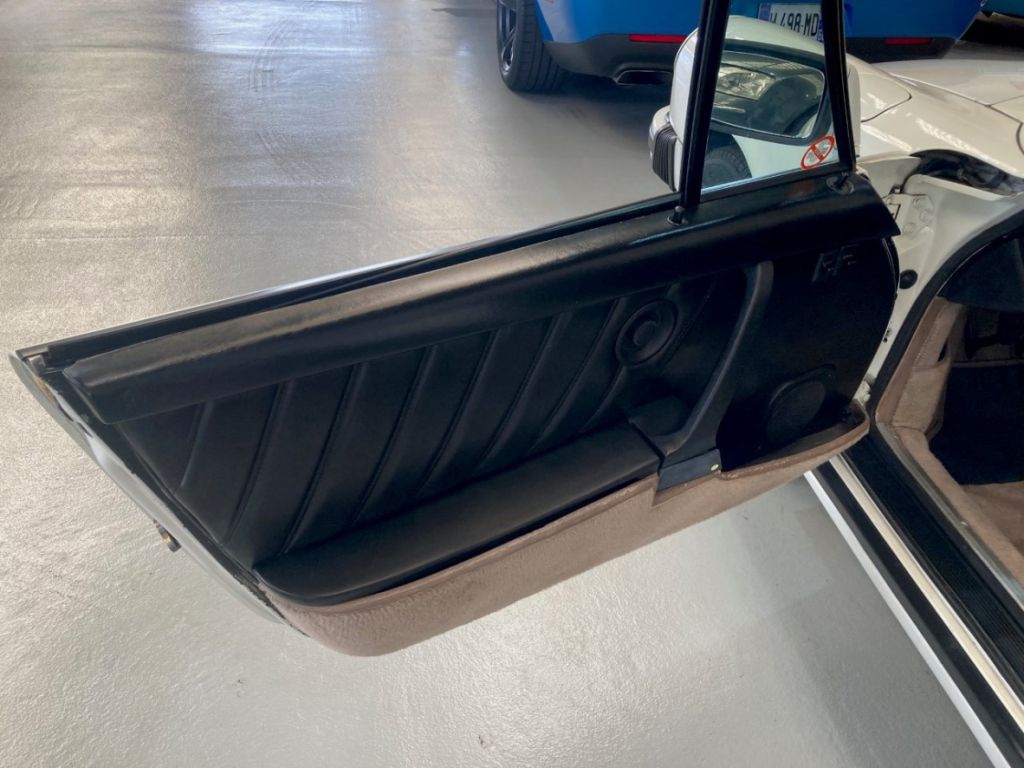 Porsche 911 SC Cabriolet 3.0L 204 cv de 1983